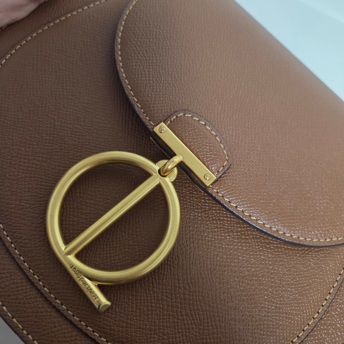 루이까또즈 몬크 크로스백 브라운 상품이미지4