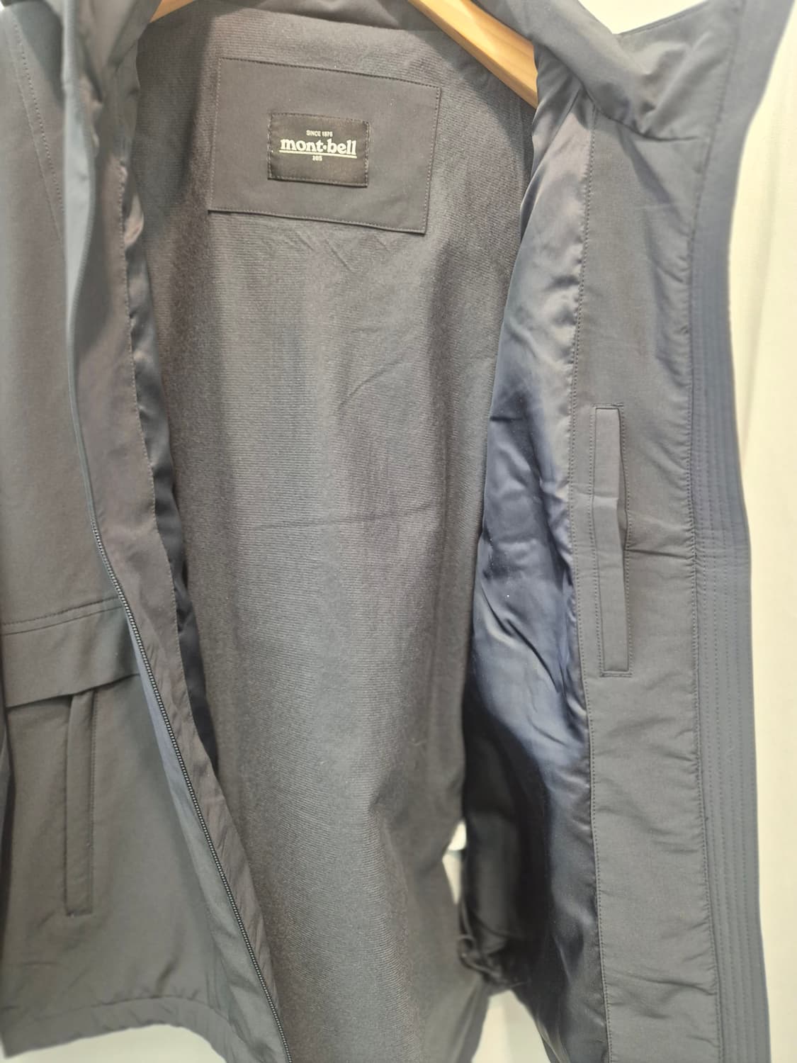 몽벨 바람막이 자켓 회색  105
 상품이미지5