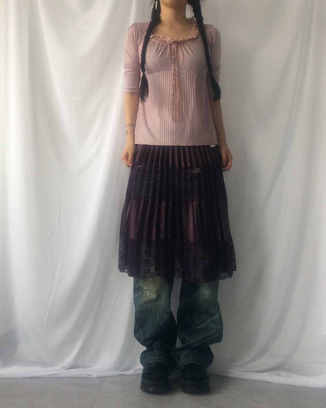 Lace trimming sleeve 상품이미지1
