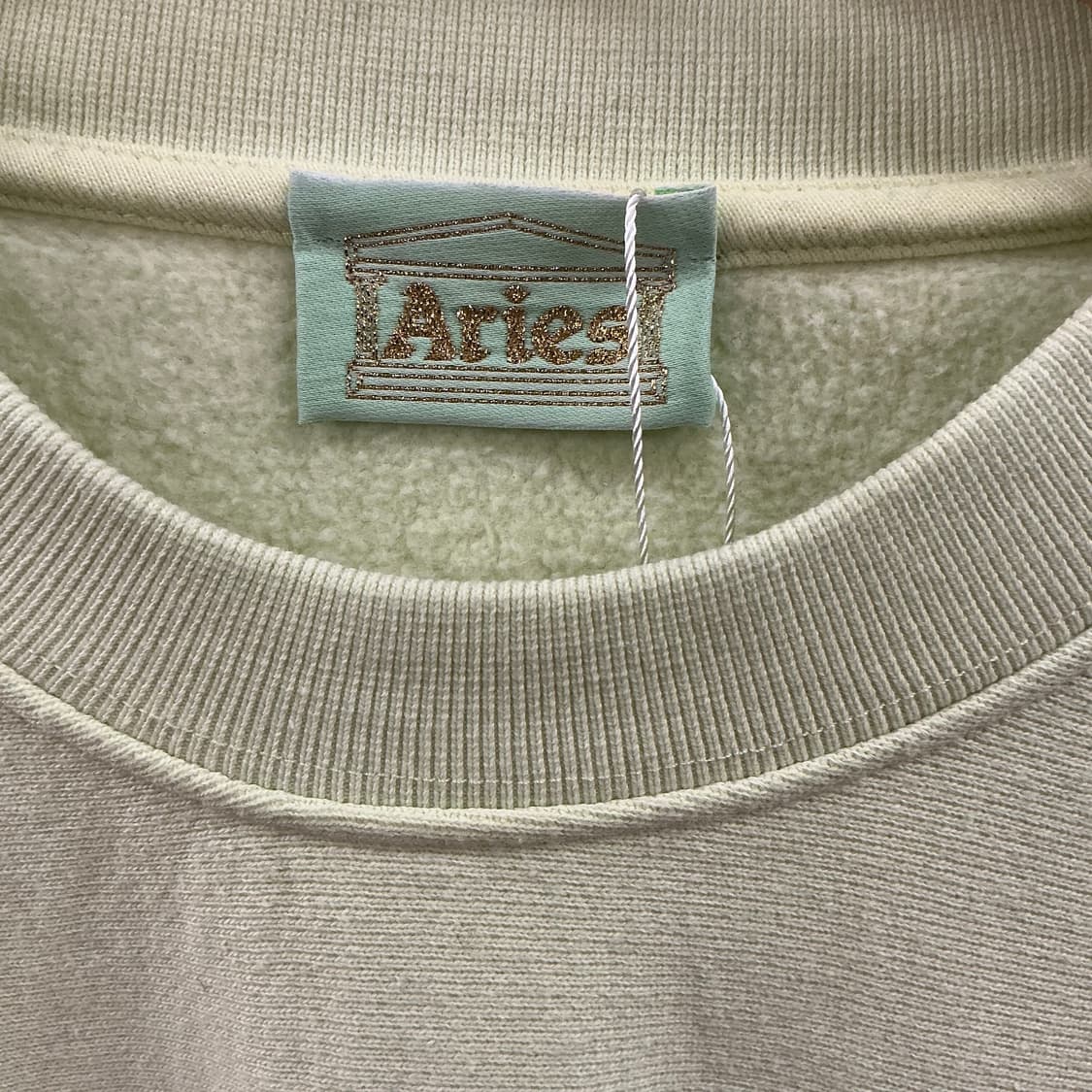 아크네 스튜디오 플로고 스웨트셔츠 상품이미지2