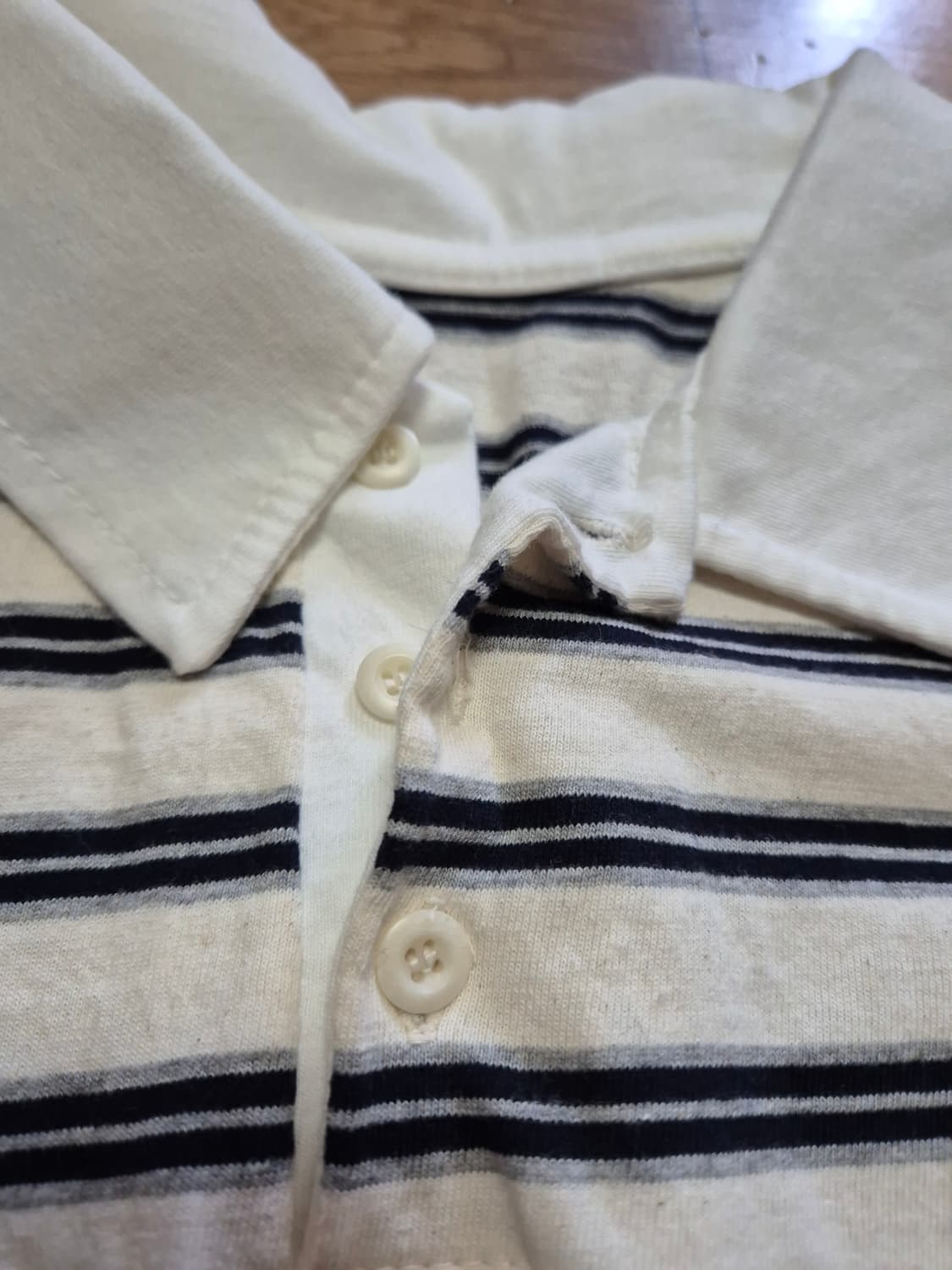 애니원모어 스트라이프 카라 오버핏 티셔츠 상품이미지6