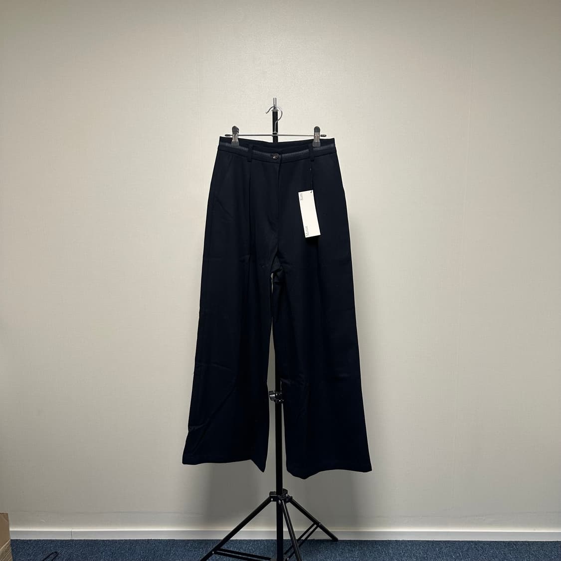 마뗑킴 더블턱 와이드 팬츠 S 새상품 상품이미지2