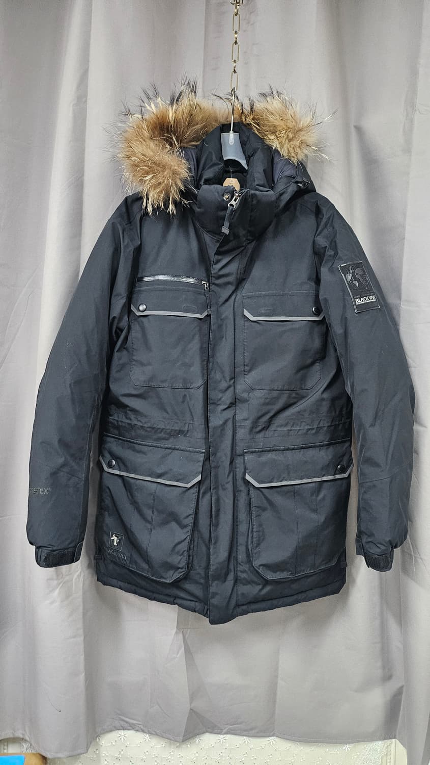 블랙야크 블랙 점퍼  상품이미지1