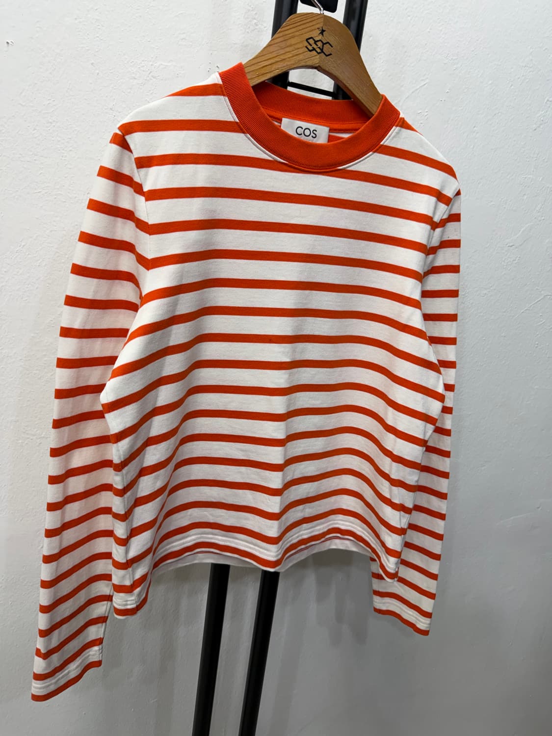 정품) COS 코스 오렌지 스트라이프 긴팔 티셔츠 S 상품이미지2