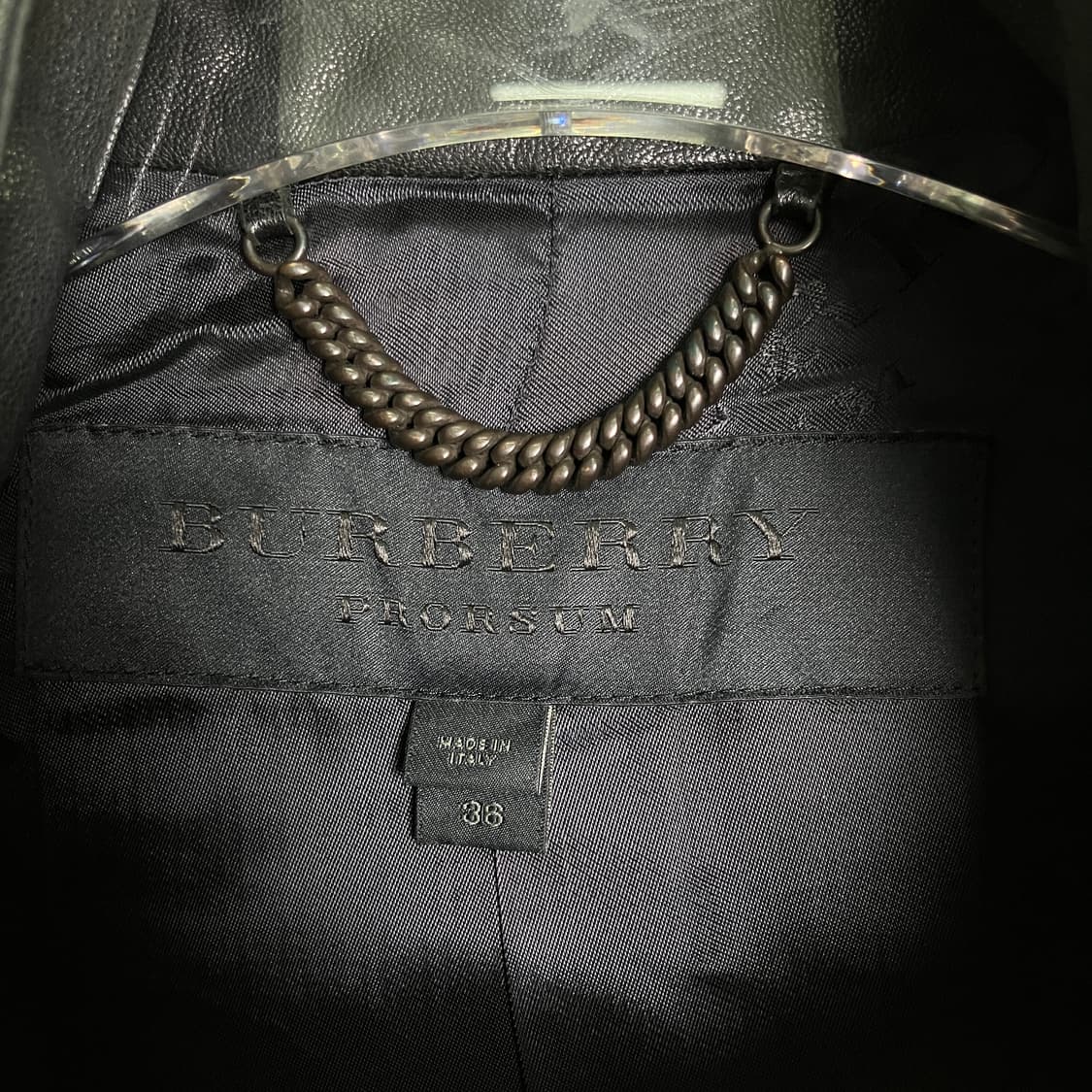 버버리 프로섬 블랙 크롭 레더 자켓 36 상품이미지3