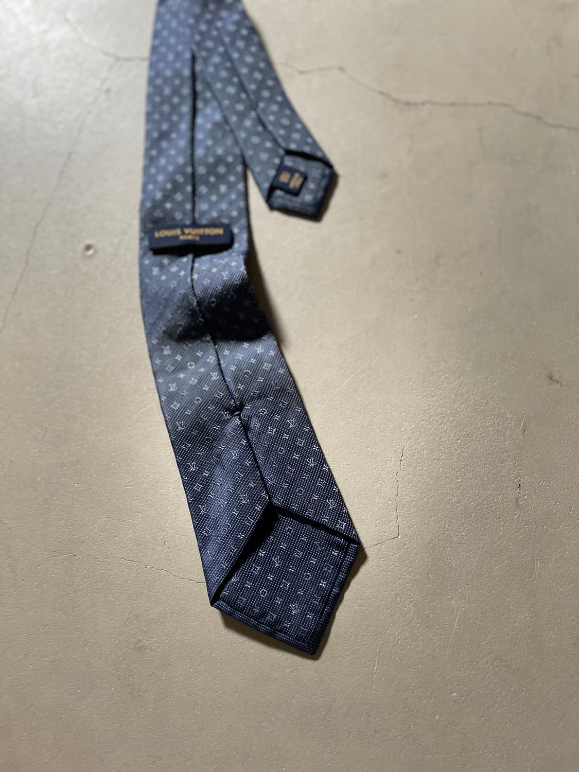 Louis Vuitton Monogram Pattern Silk Tie 상품이미지3