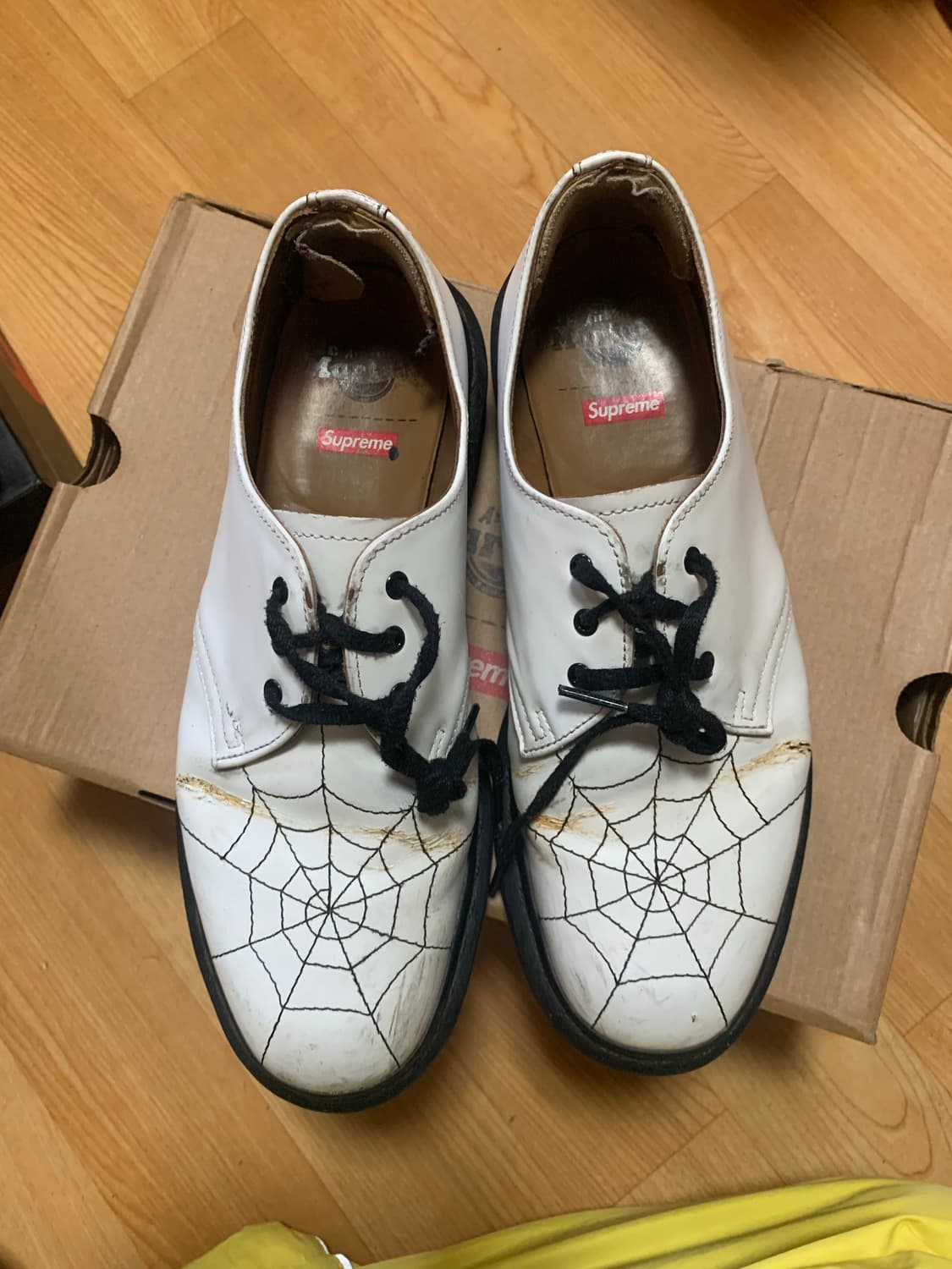 슈프림 닥터마틴 스파이더웹 상품이미지2