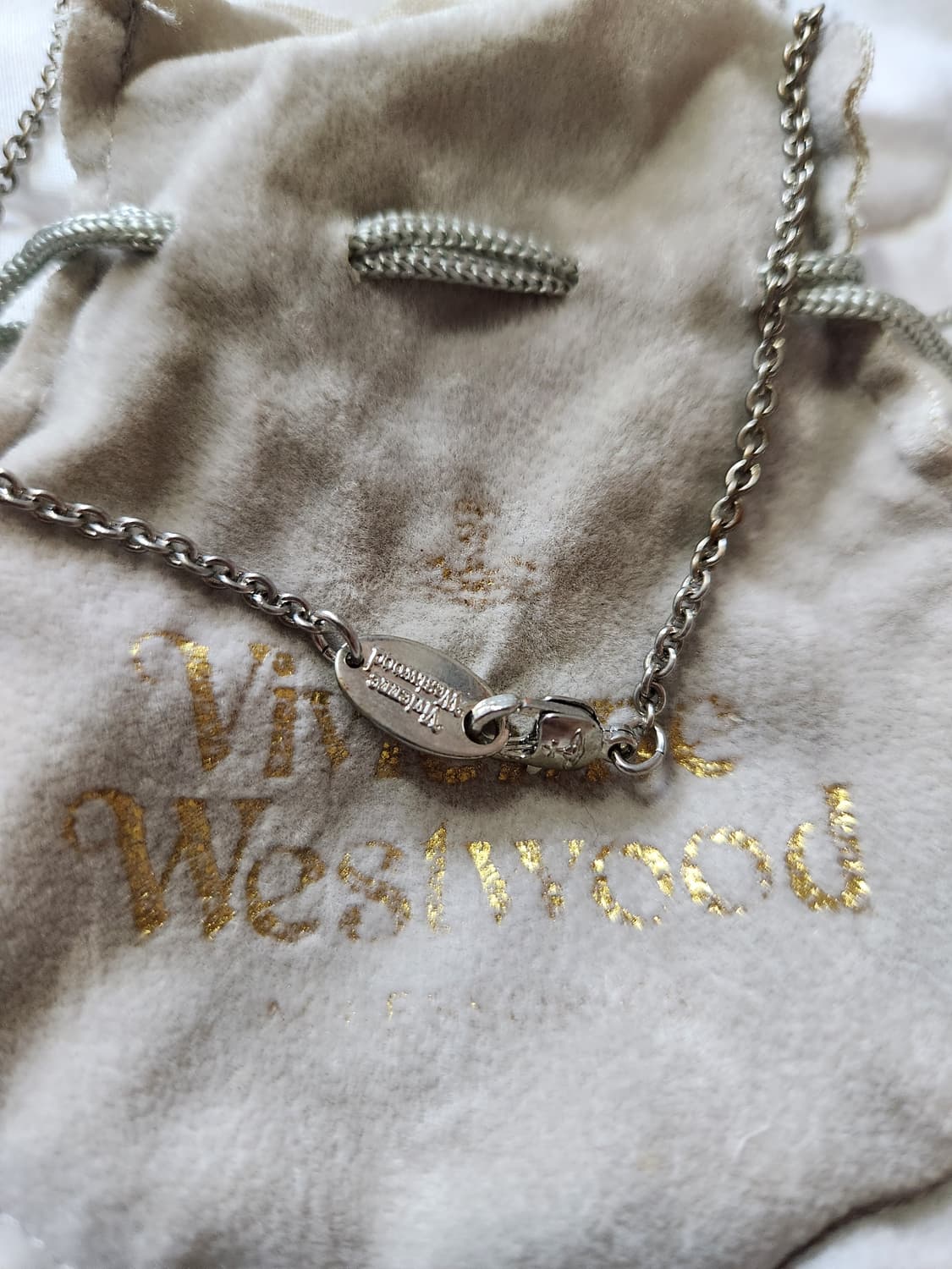 비비안웨스트우드 옷핀 목걸이 상품이미지3