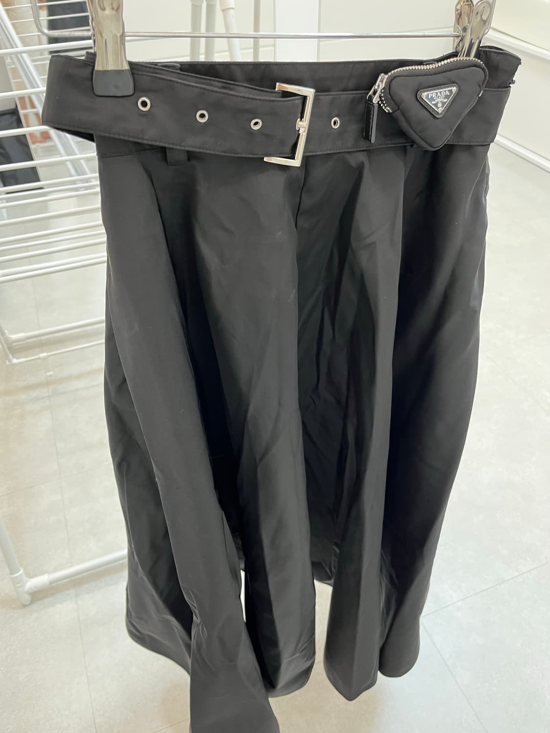 프라다 리나일론 벨트 스커트 상품이미지1