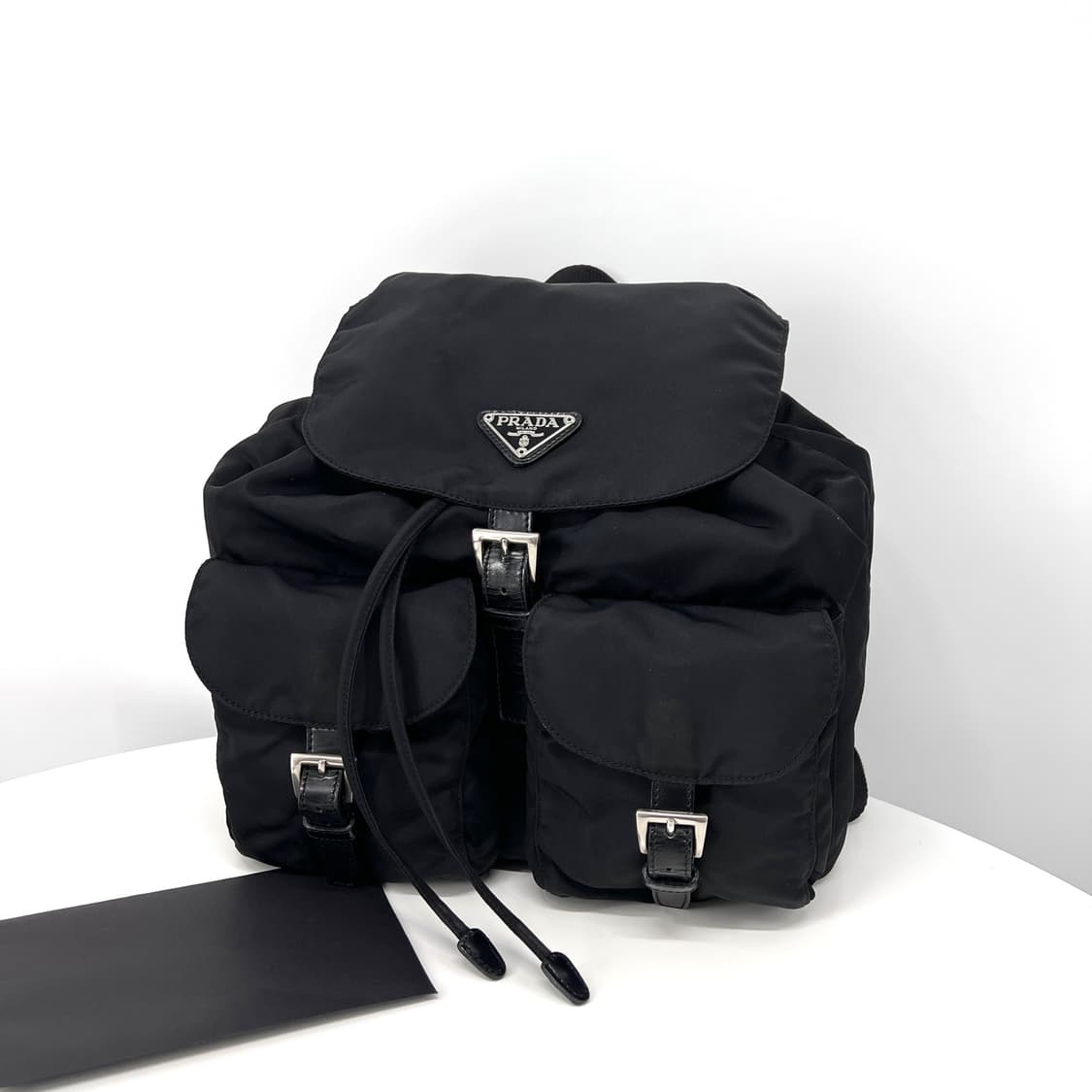 [감정완료] 프라다 나일론 삼각로고 백팩 블랙 상품이미지4