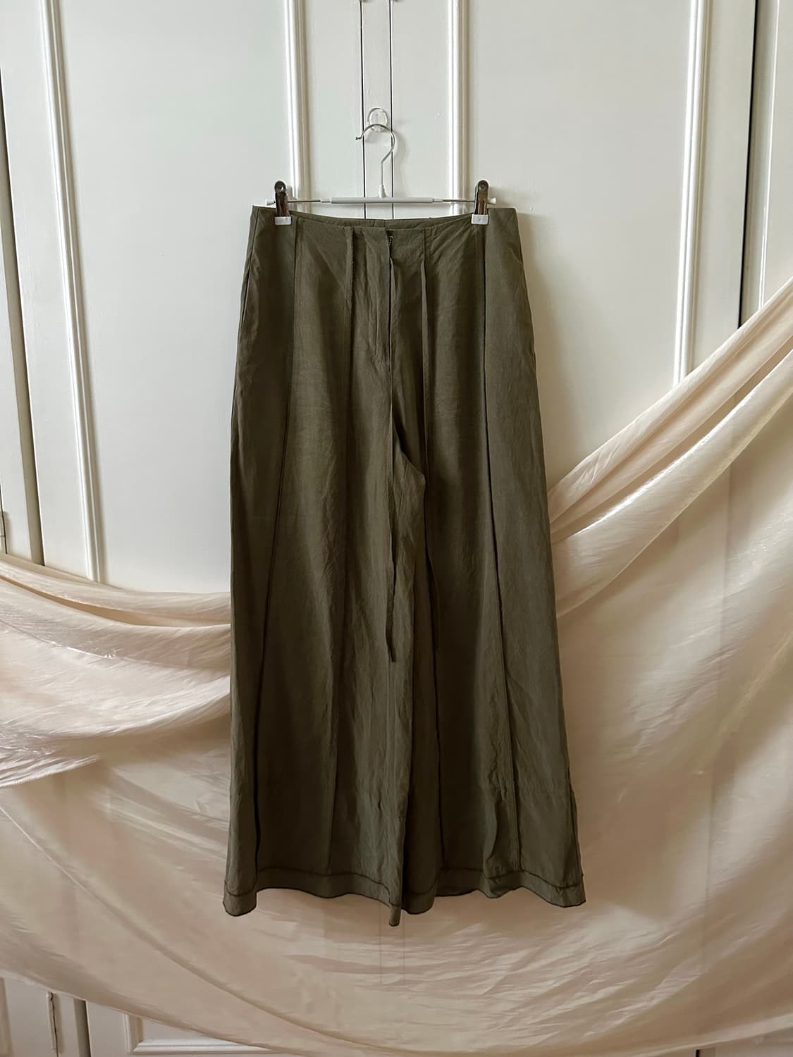 Khaki flutter pants 상품이미지7