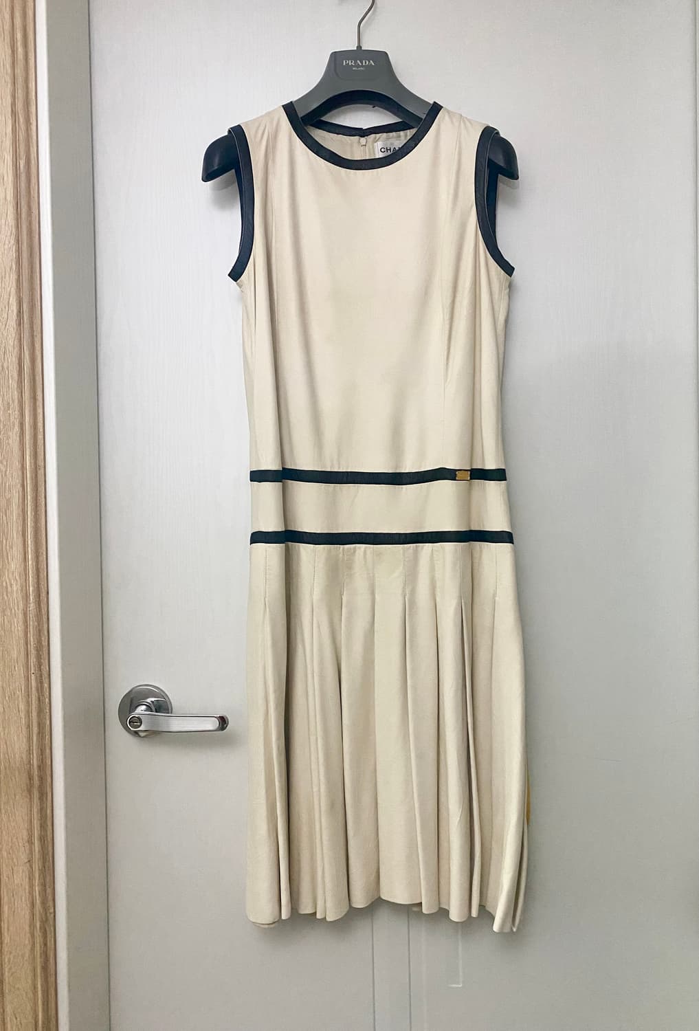 샤넬 런웨이 컬렉션 빈티지 양가죽 드레스 상품이미지2