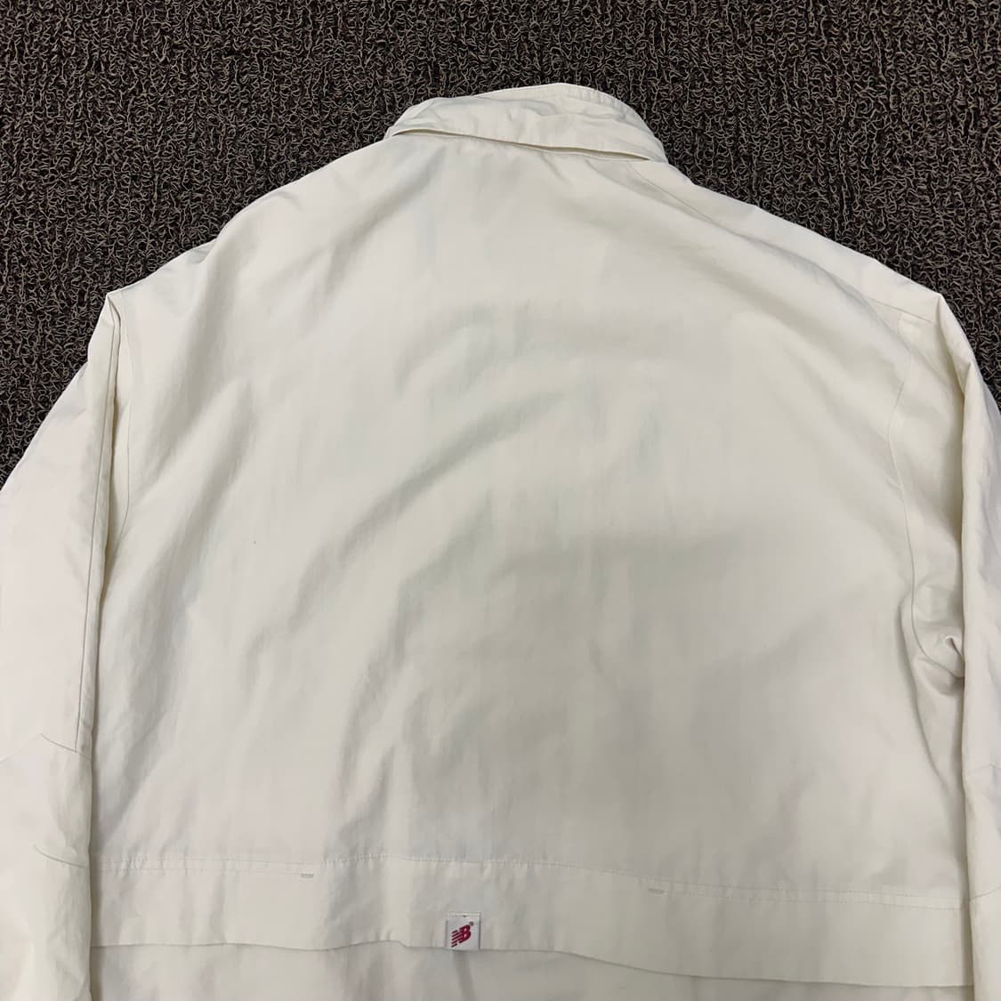 뉴발란스 바람막이 자켓 아이보리 95(M) 상품이미지6