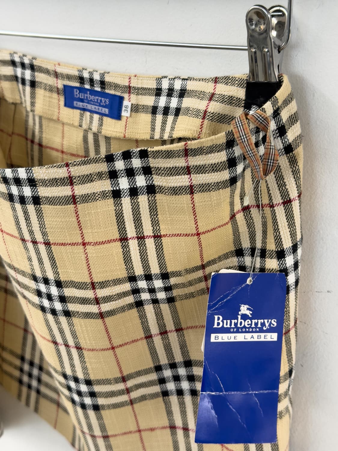 버버리 미니 랩스커트 상품이미지4