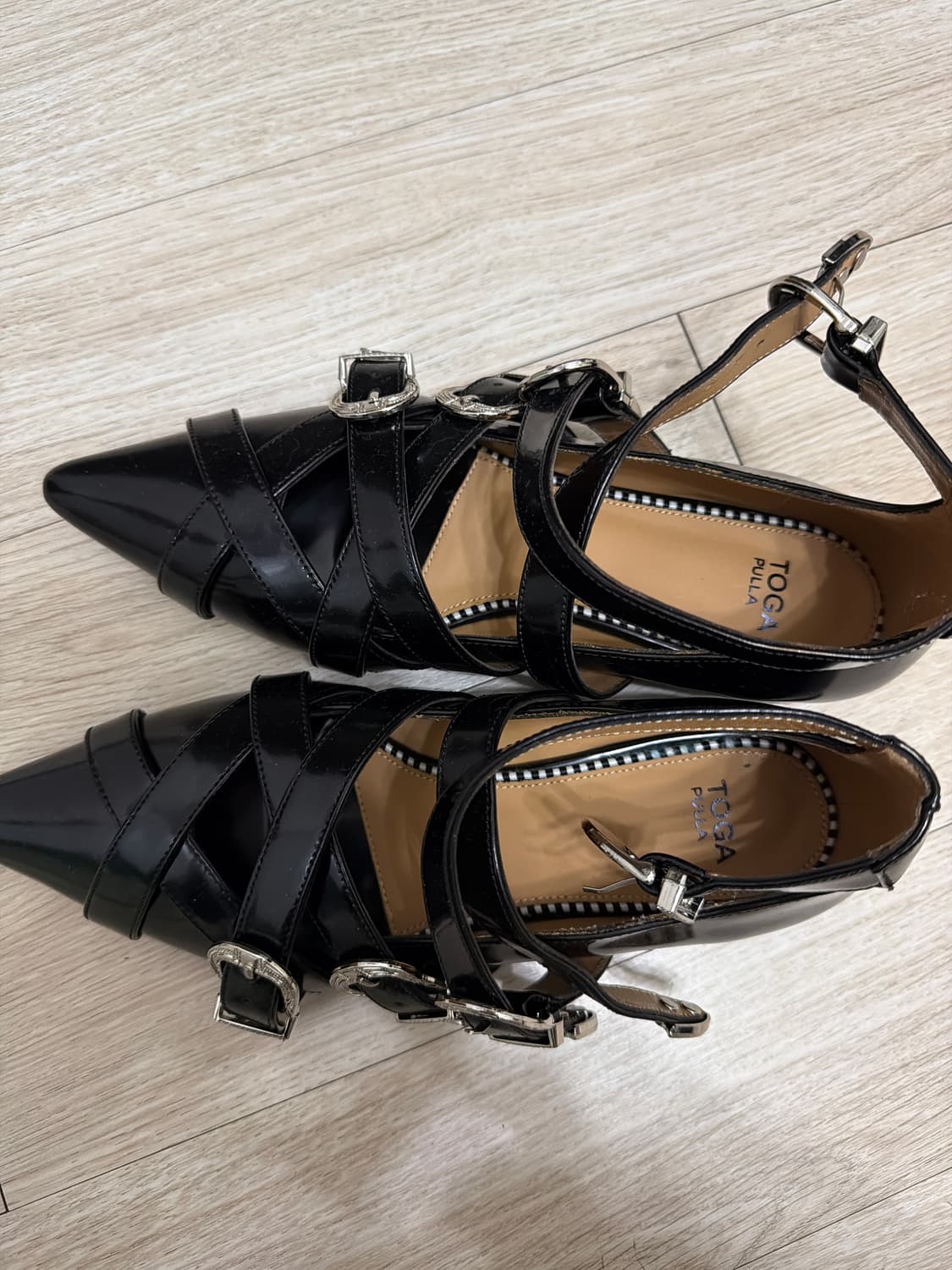 토가풀라 슈즈 39 상품이미지3