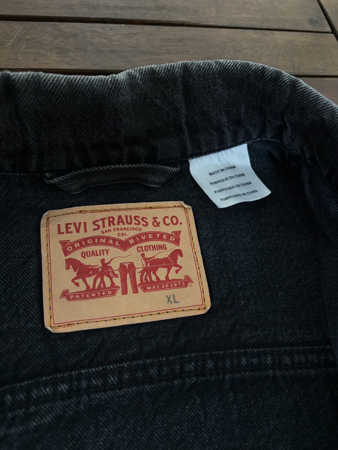 워시드 블랙 데님 셋업(리바이스+게스) 상품이미지5