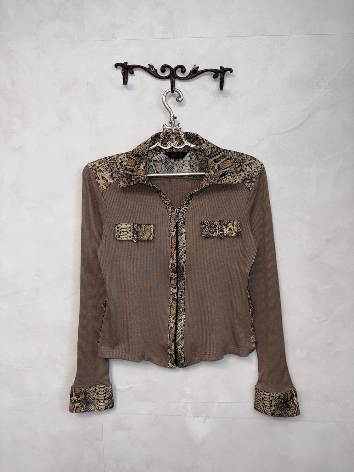 Beige brown python detail knit zipup 상품이미지1