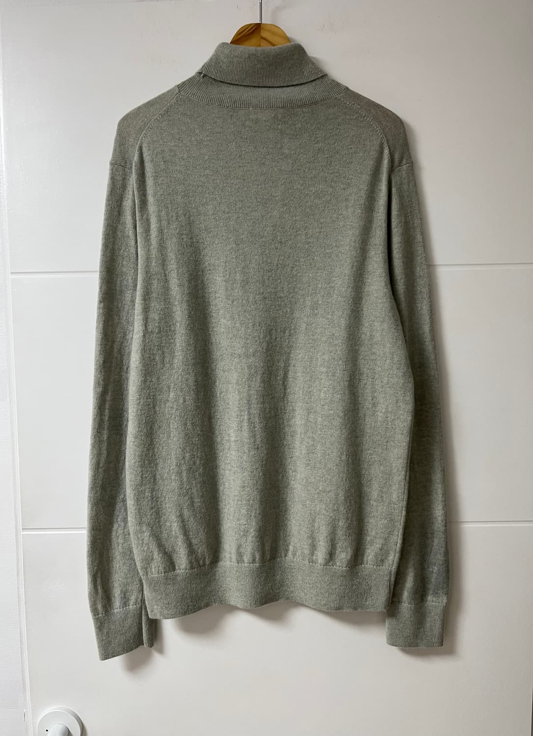 COS 터틀넥 니트 상품이미지2