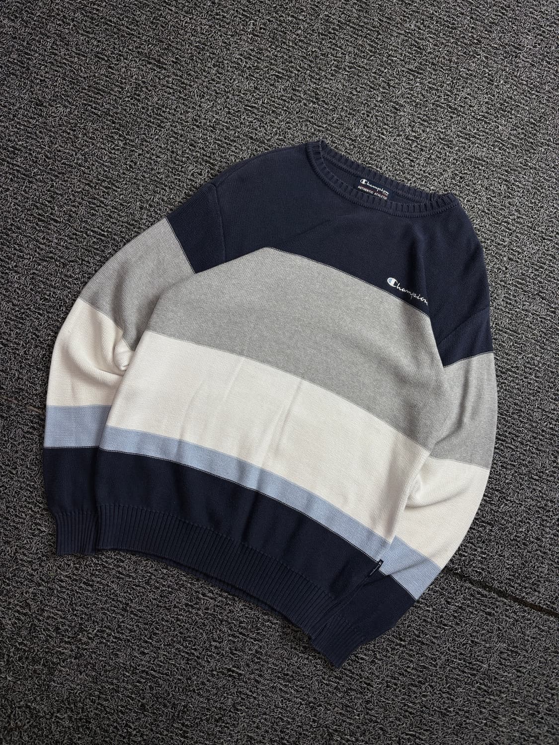 00s 챔피온 올드스쿨 박시핏 단가라 니트 2272 상품이미지1