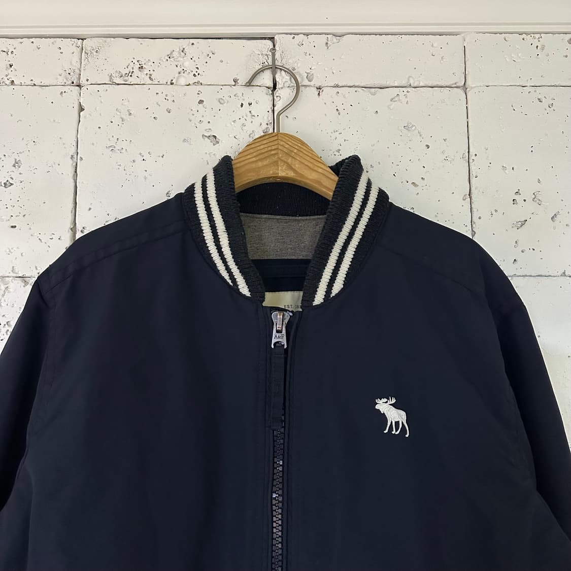 XL 아베크롬비 네이비 자켓 상품이미지2