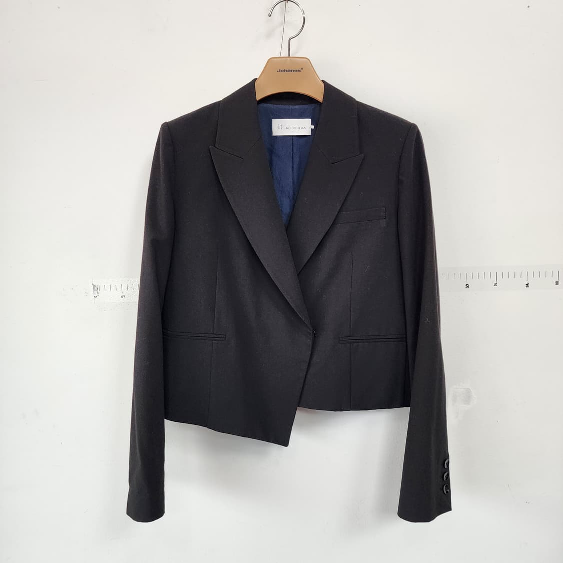 잇미샤 블랙 크롭 자켓 상품이미지1