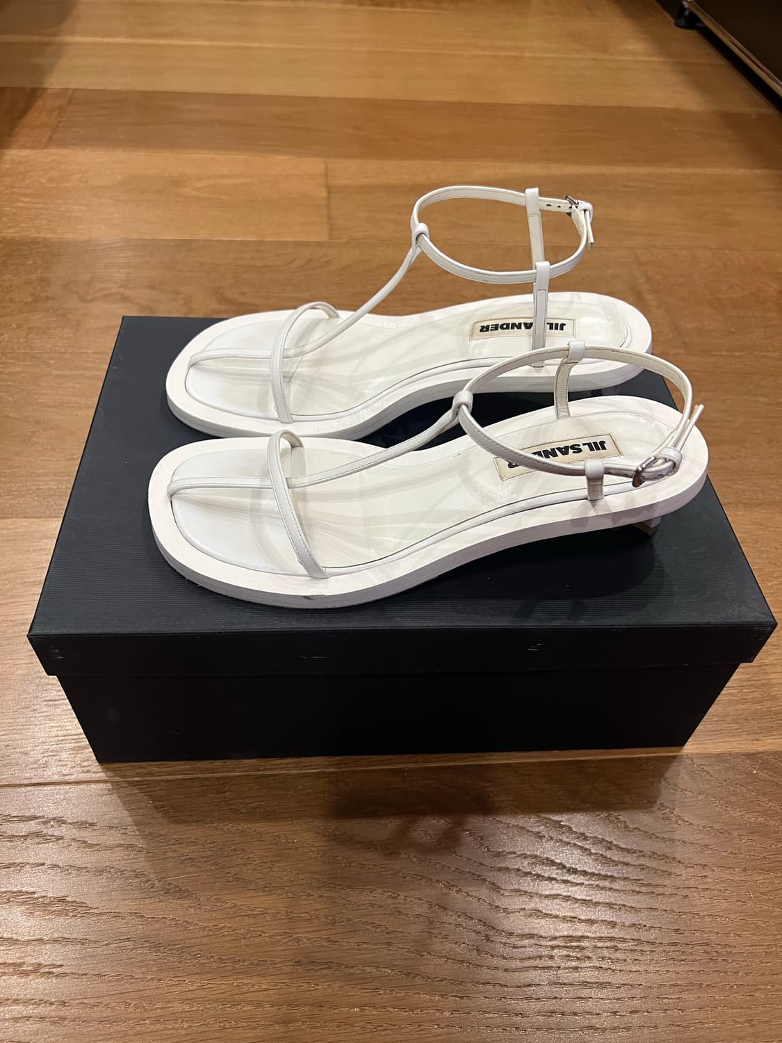 Jilsander 케이지샌들 상품이미지1