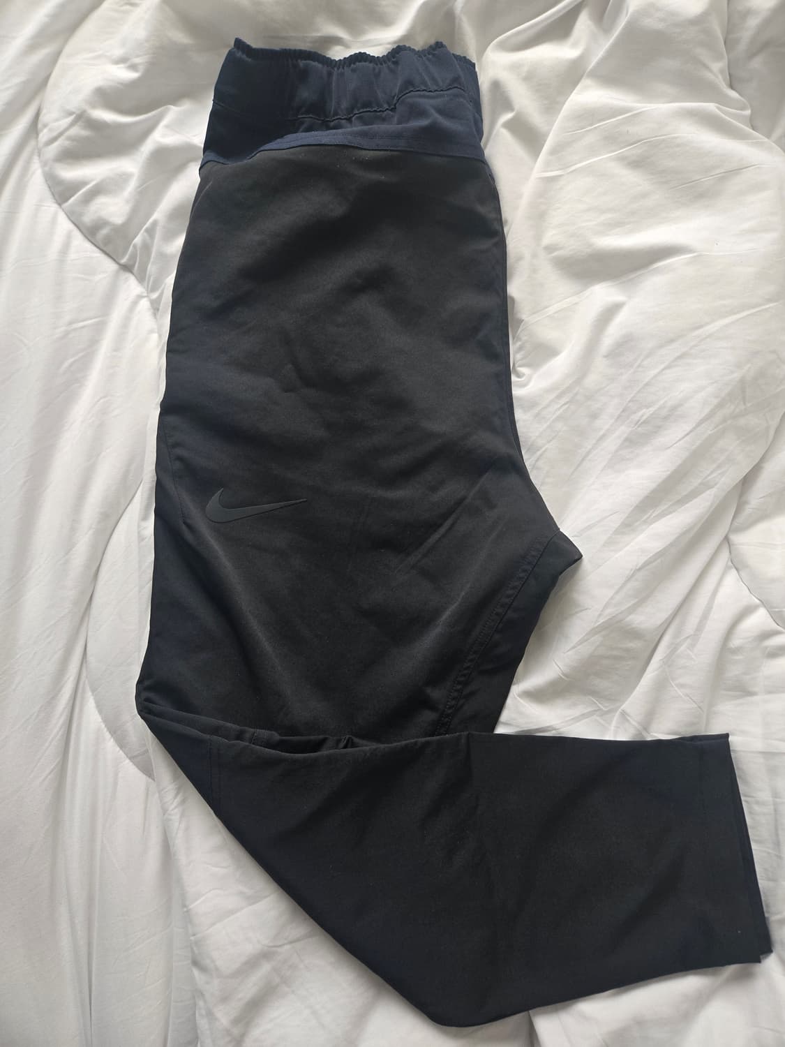 나이키 테크 팩 우븐 팬츠 상품이미지3