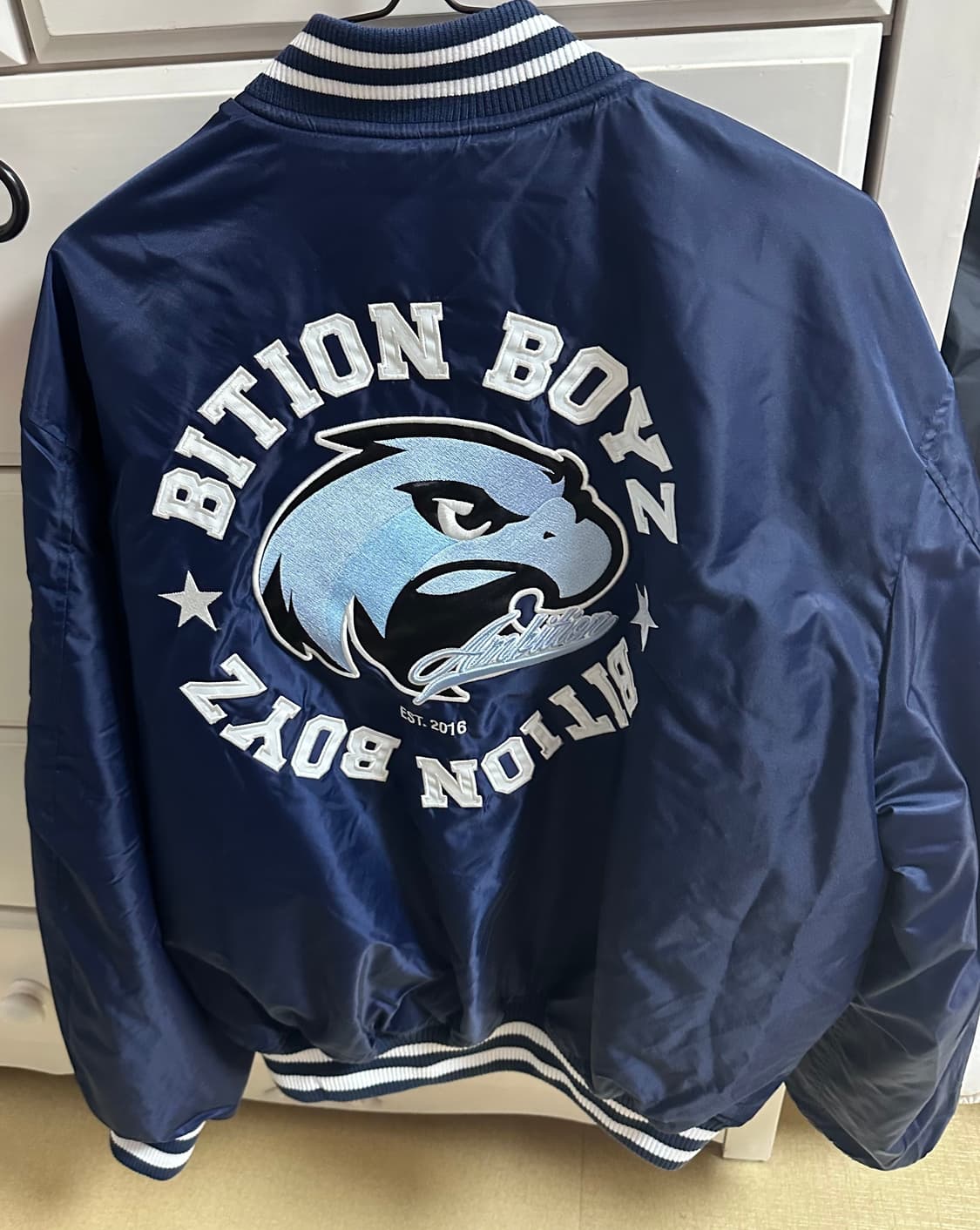 앰비션 뉴에라 바시티자켓 상품이미지2