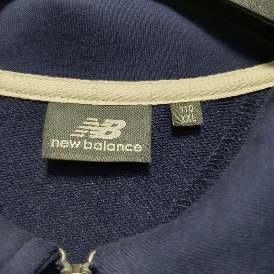 뉴발란스 남성 반집업 카라 맨투맨  상품이미지4