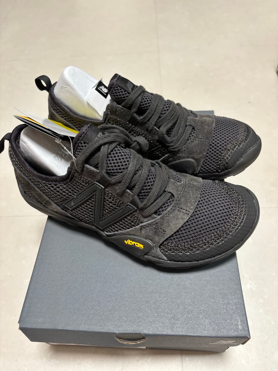뉴발란스 mt10 블랙 220 새상품 상품이미지2