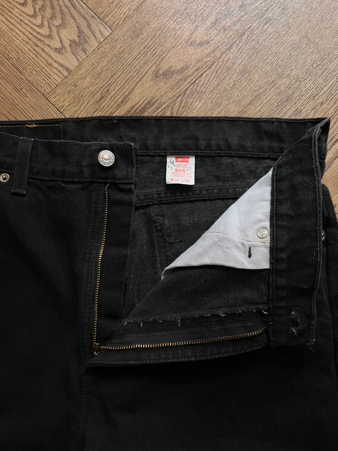 [36]90's 리바이스 오렌지탭 USA Made 505 흑청 데님 팬츠 상품이미지3