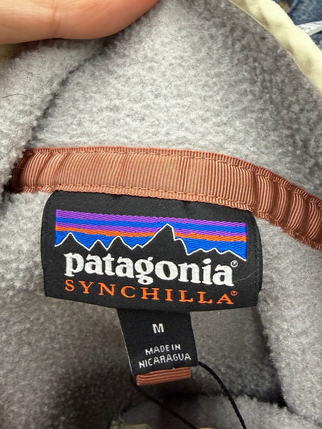파타고니아 신칠라 플리스 풀오버 회색/베이지 상품이미지6