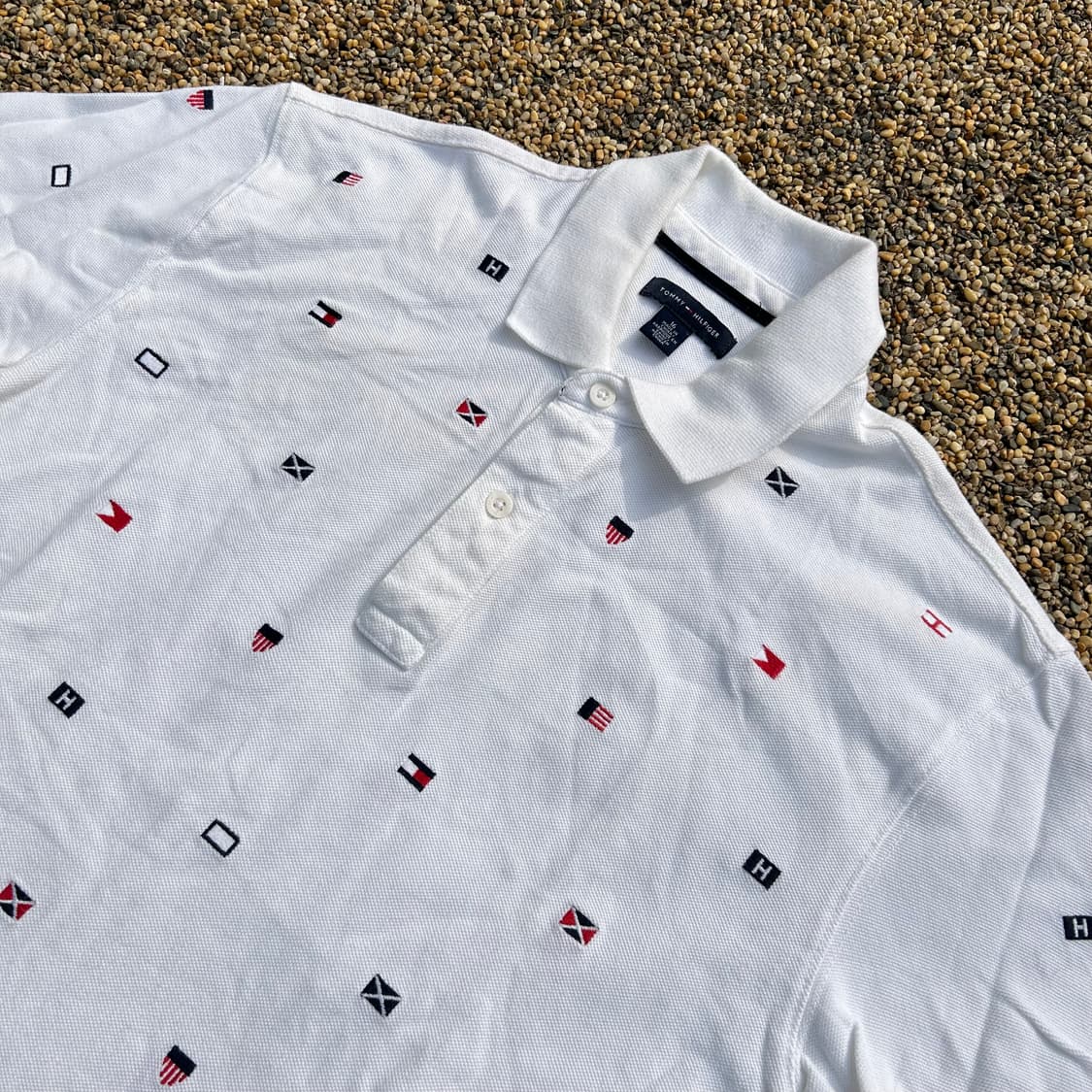 타미힐피거(Tommyhilfiger)화이트 패턴 반팔 카라티 상품이미지2