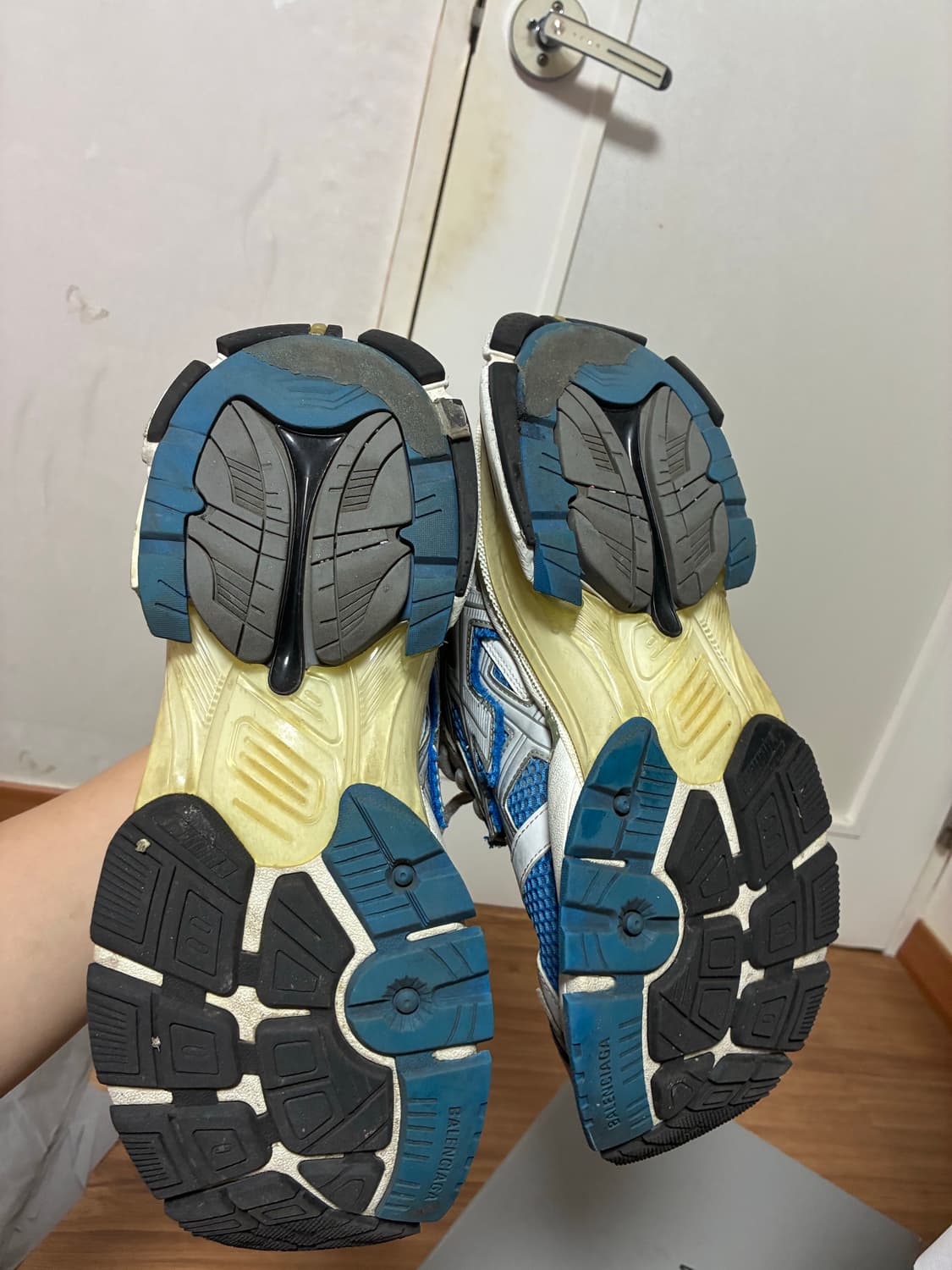 발렌시아가 뉴러너 43 블루 상품이미지5