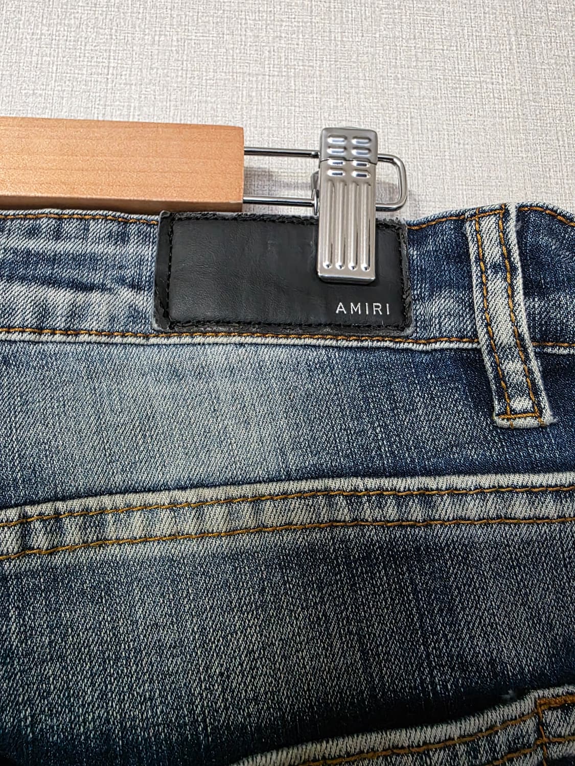 AMIRI 아미리 디스트로이드 패치 데님  허리 31-32인치  세탁완 상품이미지6