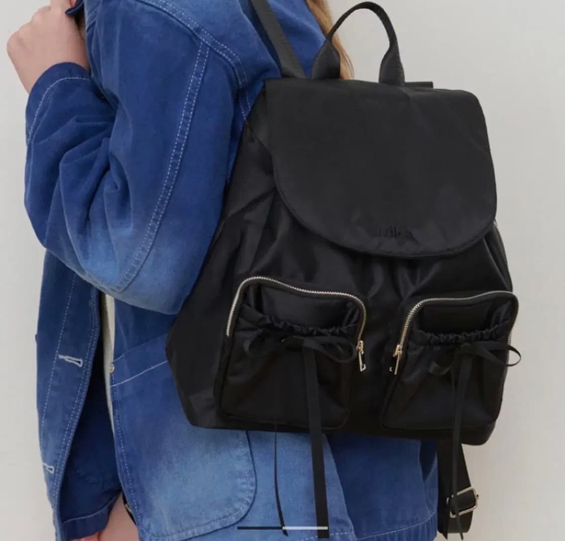 프릴카 포켓 백팩 블랙 상품이미지1