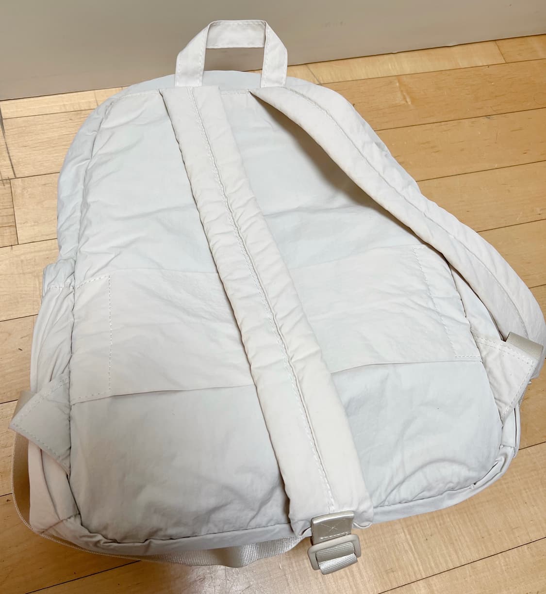 베이프릴 플레인 백팩 아이보리 상품이미지4