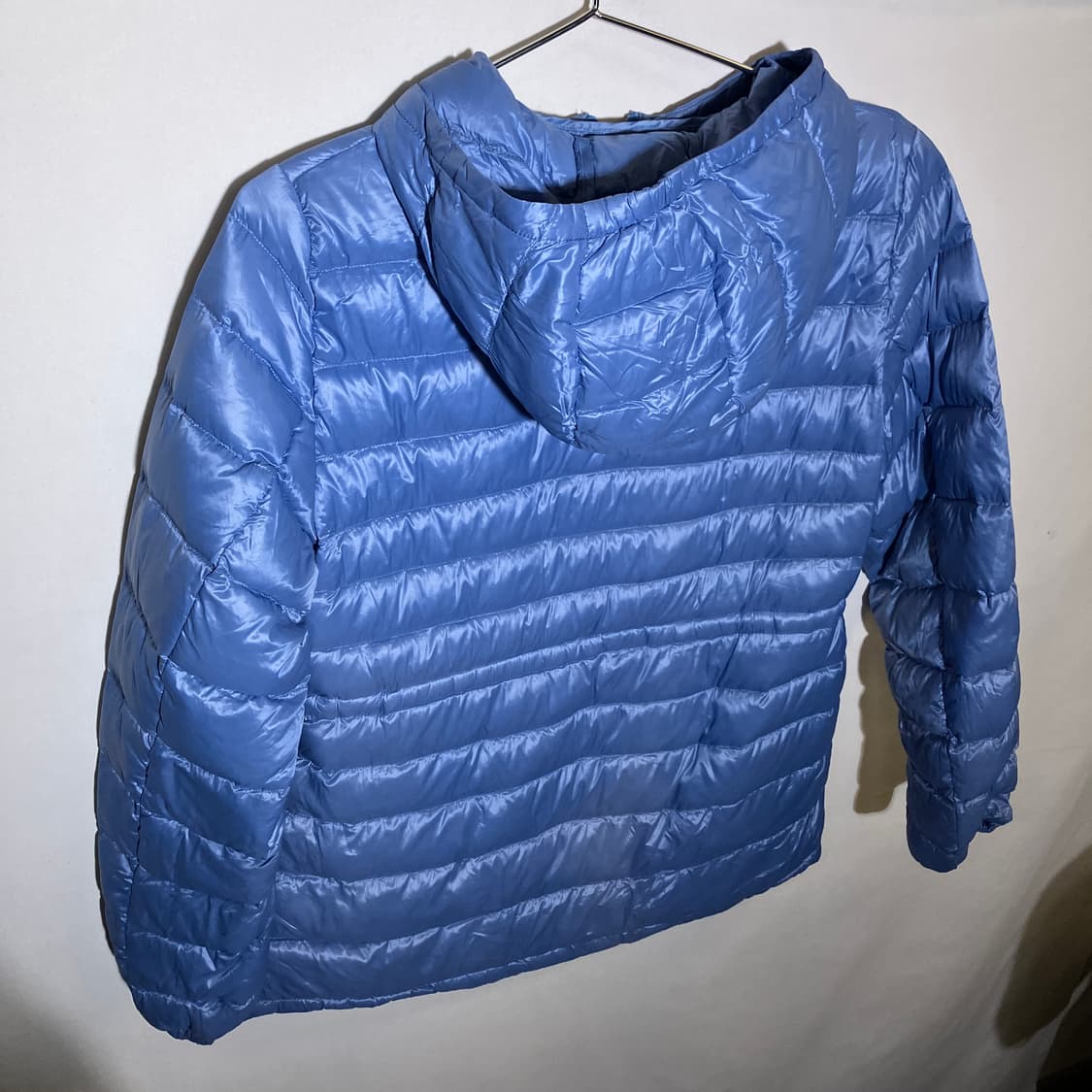 L)유니클로 여성 울트라라이트다운 후드 경량패딩 상품이미지5