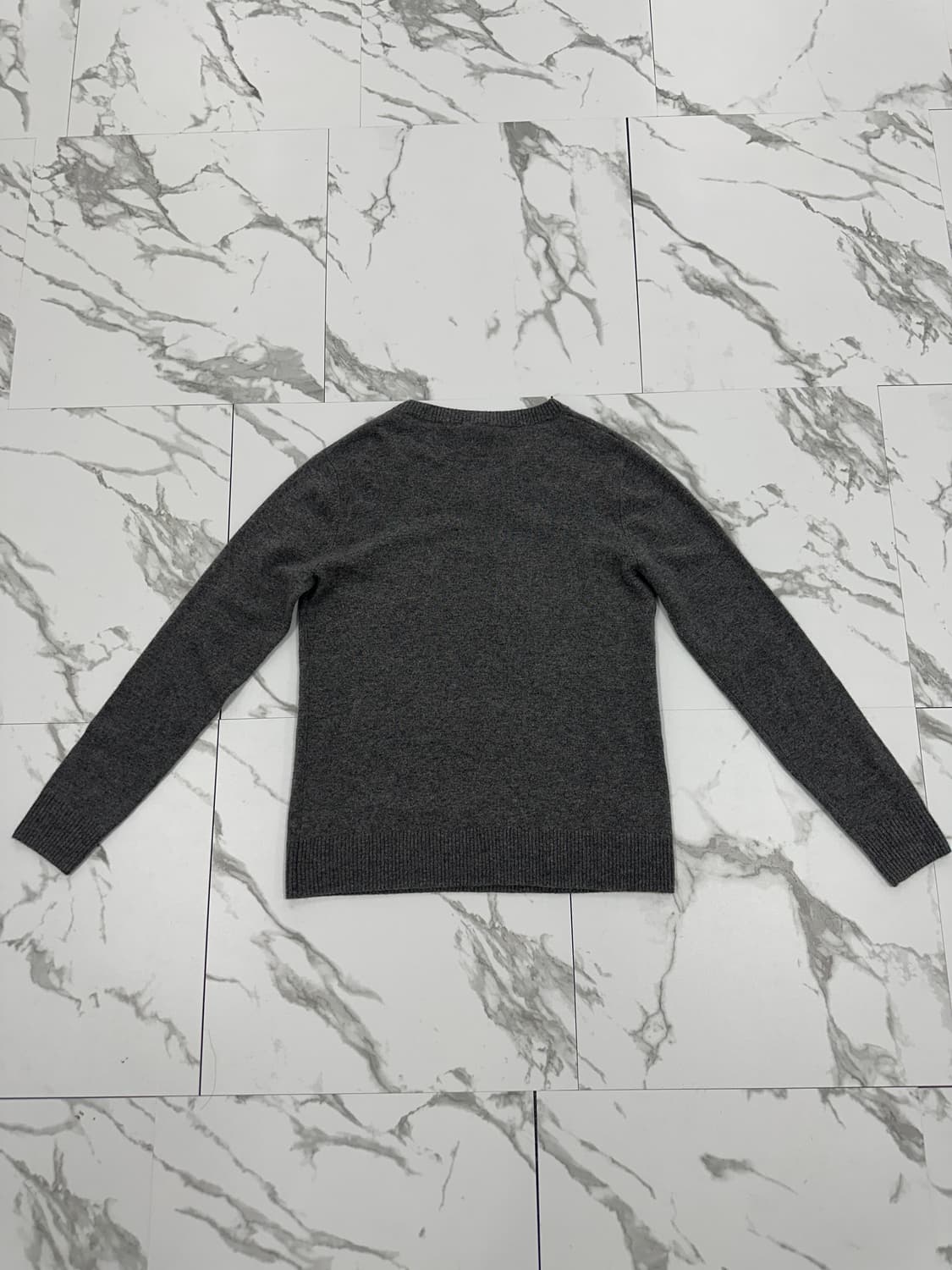 오메가 캐시미어 100% 브이넥 니트 상품이미지2