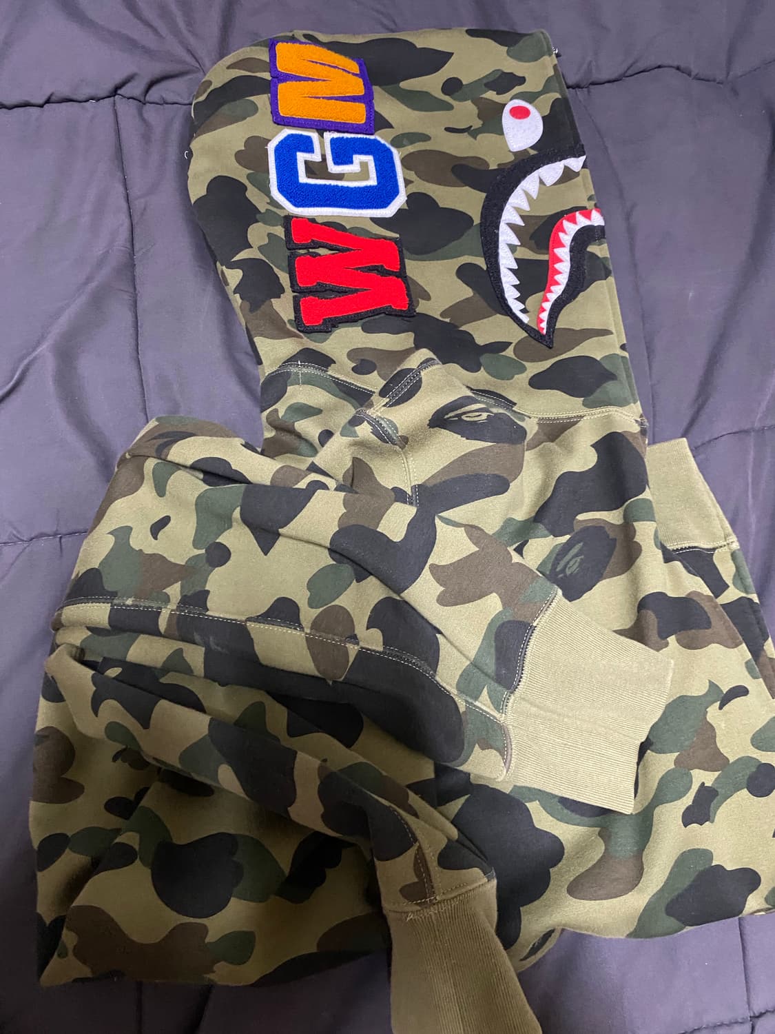 베이프 녹계 샤크후드집업 윈드스토퍼 XL 상품이미지1