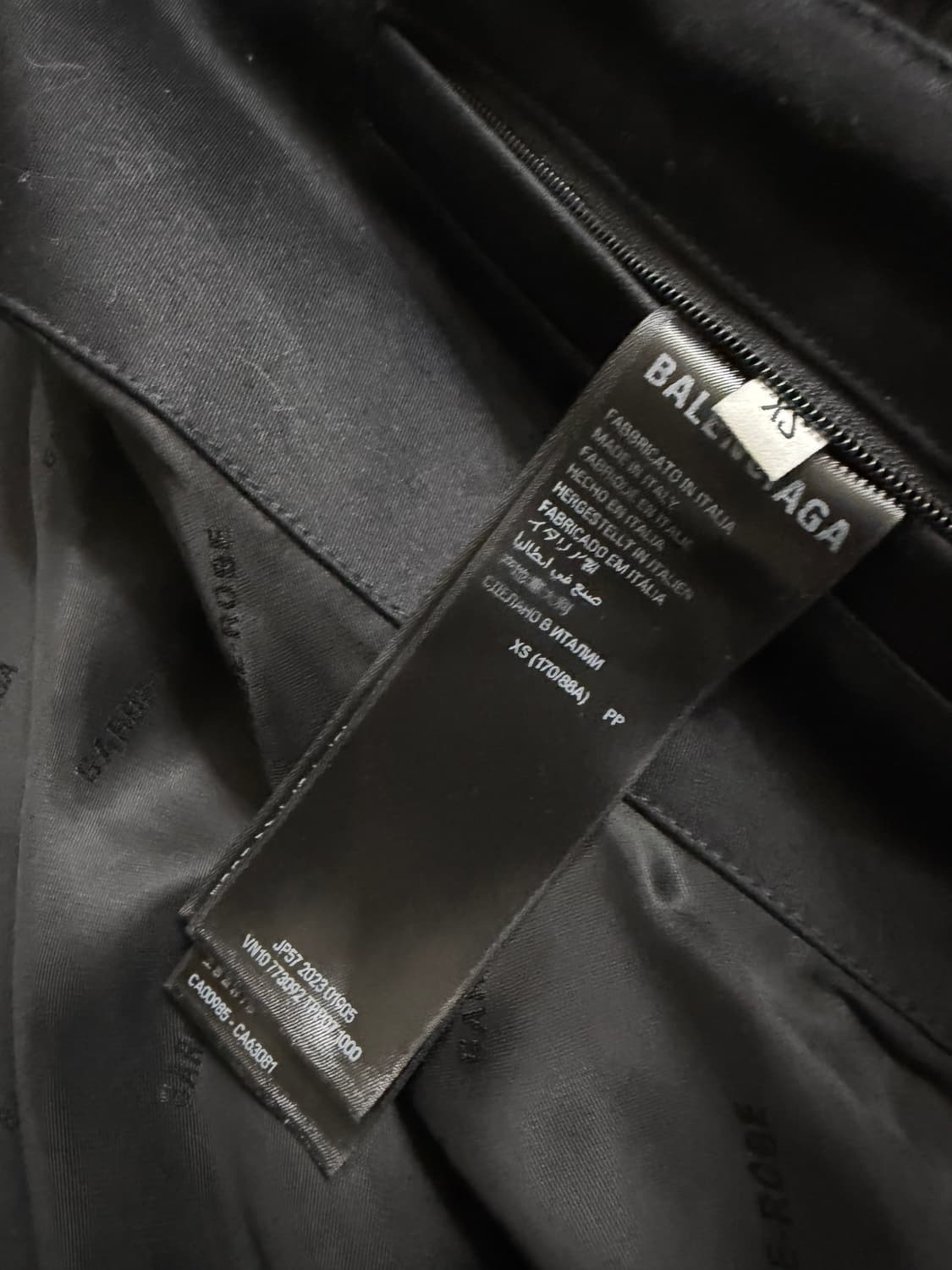 발렌시아가 24FW 코튼 쉘 해링턴 자켓 xs 상품이미지6