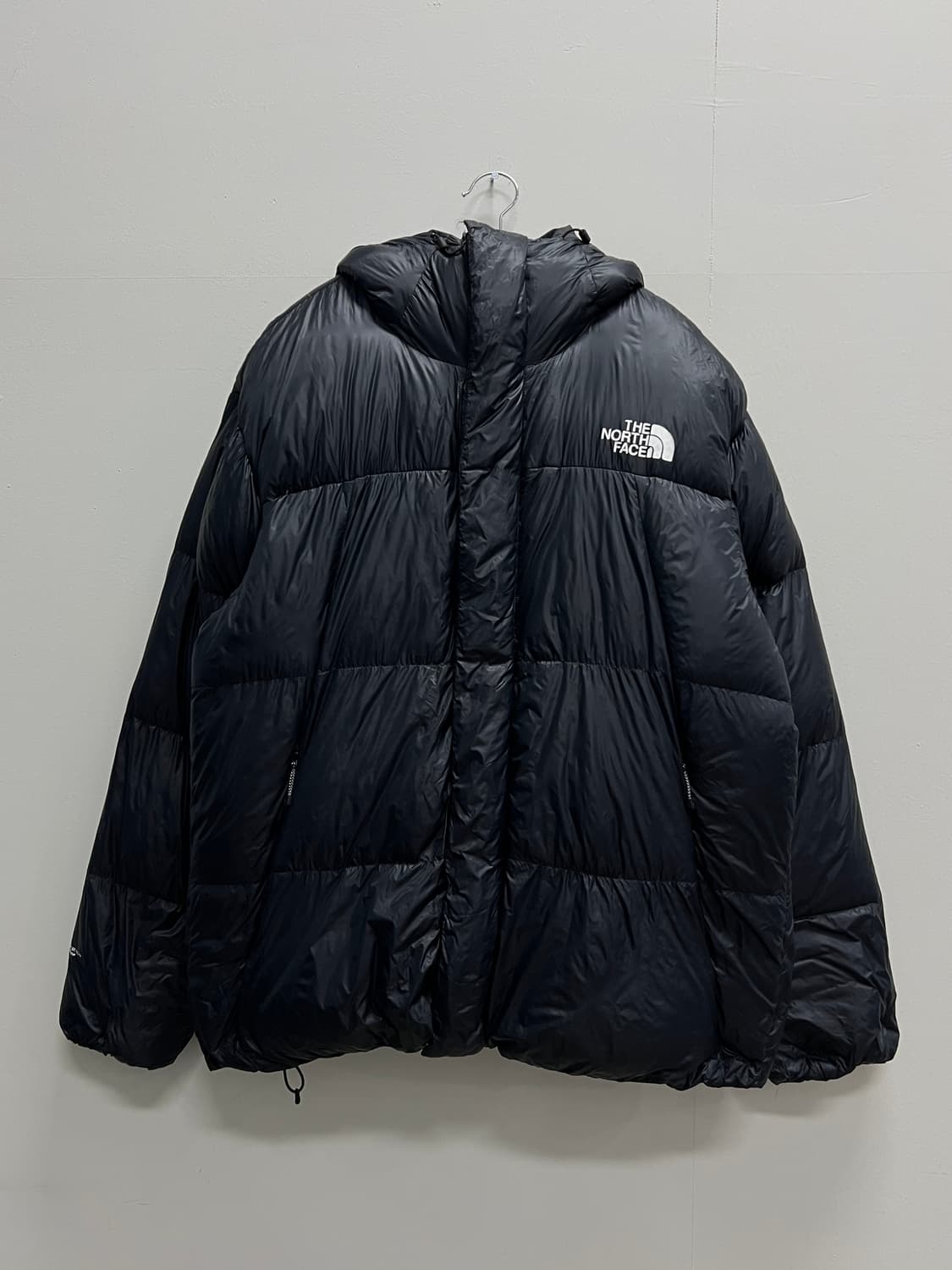 노스페이스 서밋시리즈 바룬체 다운 자켓 블랙 상품이미지2