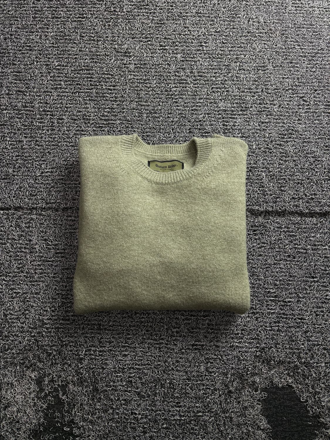 유니폼 브릿지 라인 크루넥 니트 3323 상품이미지1