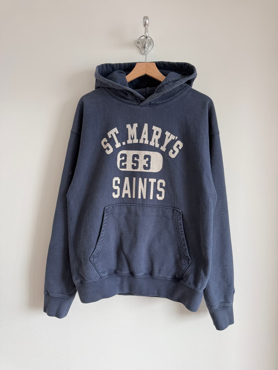 아웃스탠딩(OUTSTANDING) 후드 상품이미지1