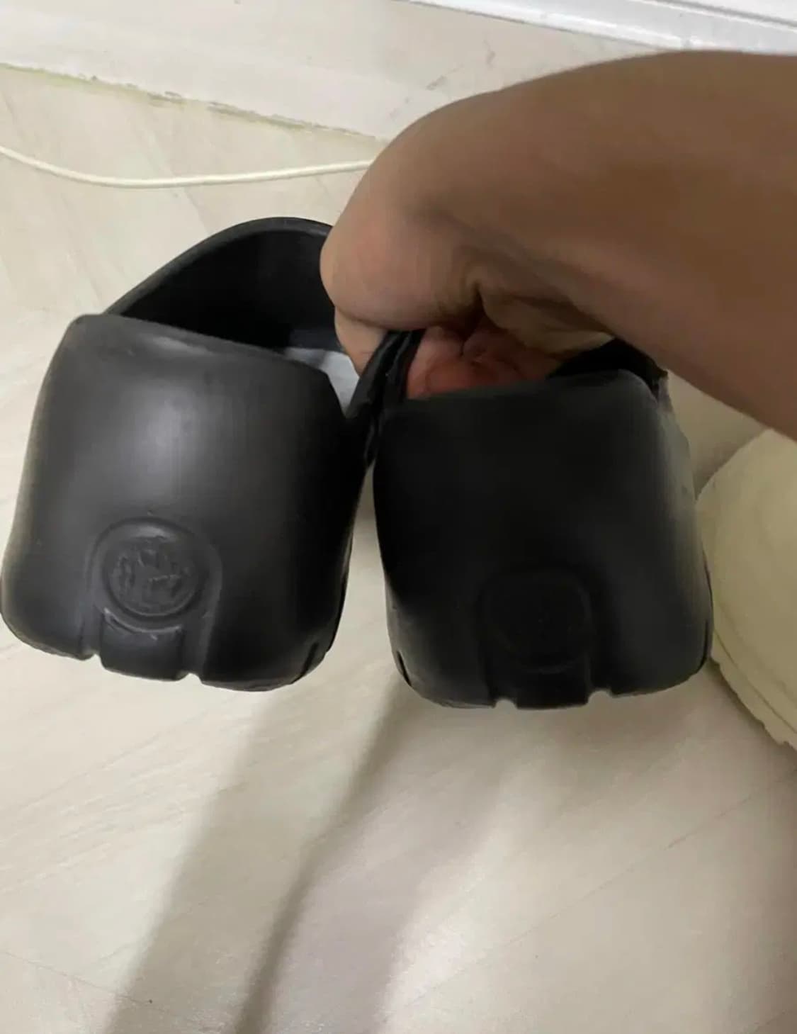 버켄스탁 클로그 블랙 38(245) 상품이미지3