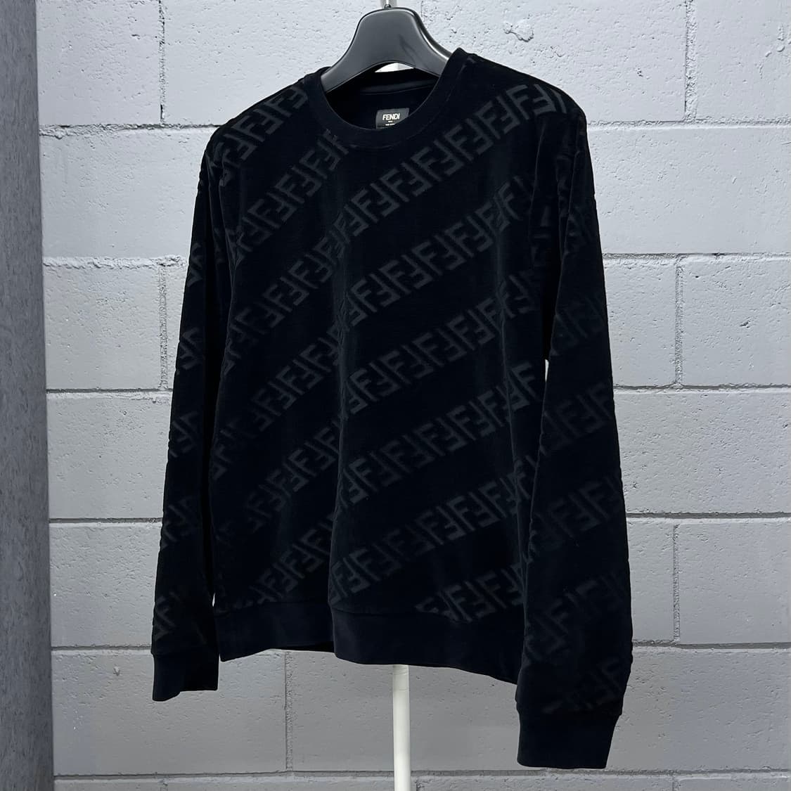 (M) 펜디 벨벳 맨투맨 상품이미지2