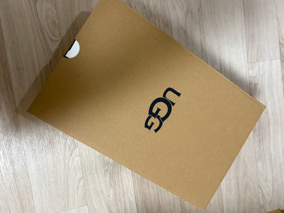 (새상품) 어그 비아 메리제인 체스넛 240 솔드아웃 구매 상품이미지3