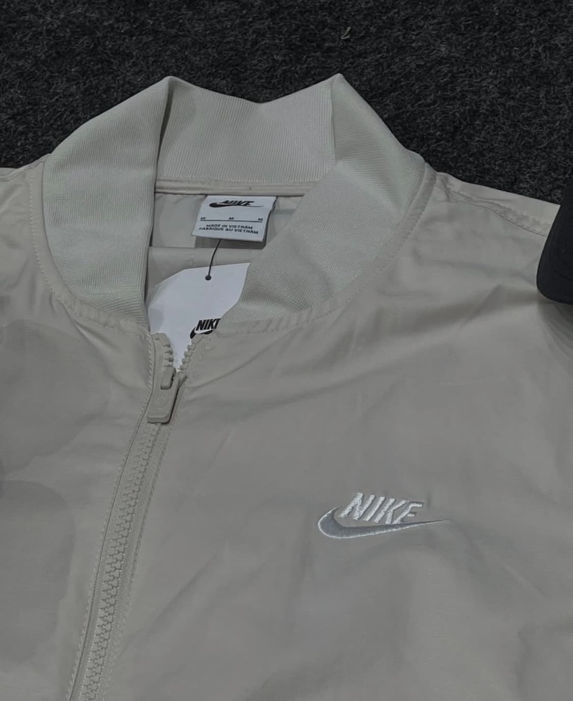 나이키 남녀공용 언라인드 봄버자켓 상품이미지6