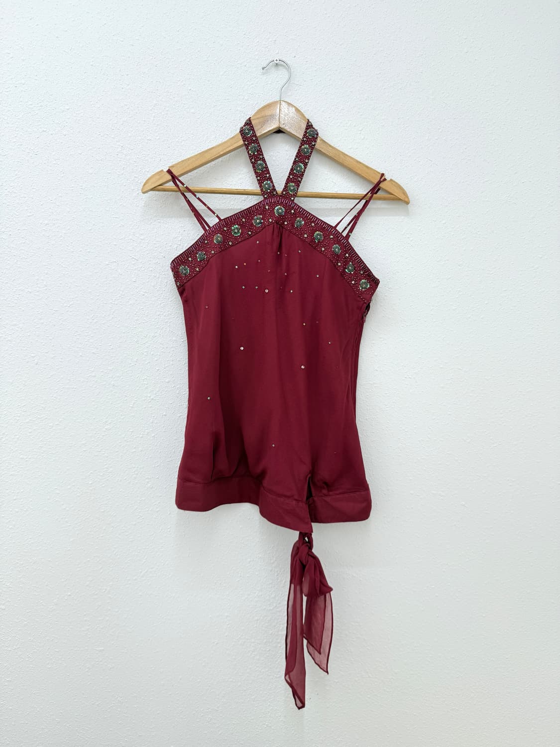 빈티지 레드 홀터낵 비즈 슬리브리스 상품이미지1