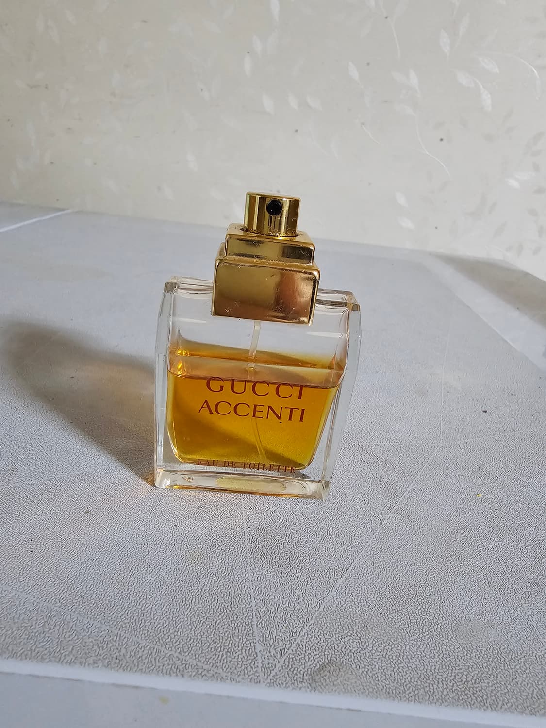 구찌 ACCENTI 오드 뚜왈렛 향수 30ml 상품이미지1